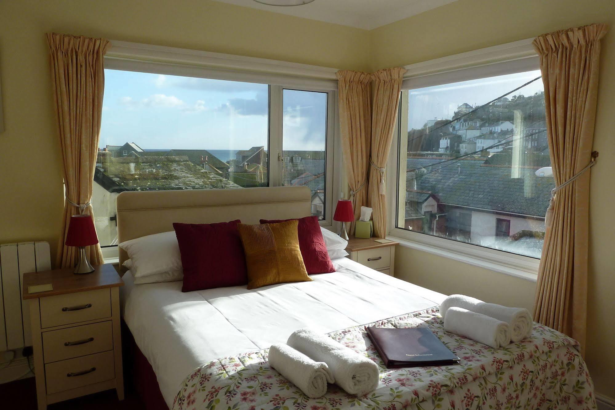 Buckingham House Bed & Breakfast Mevagissey Exterior foto